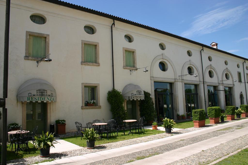 Villa Vecelli Cavriani Mozzecane Luaran gambar
