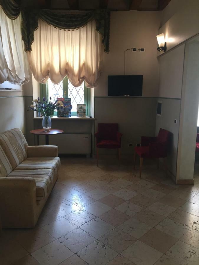 Villa Vecelli Cavriani Mozzecane Luaran gambar