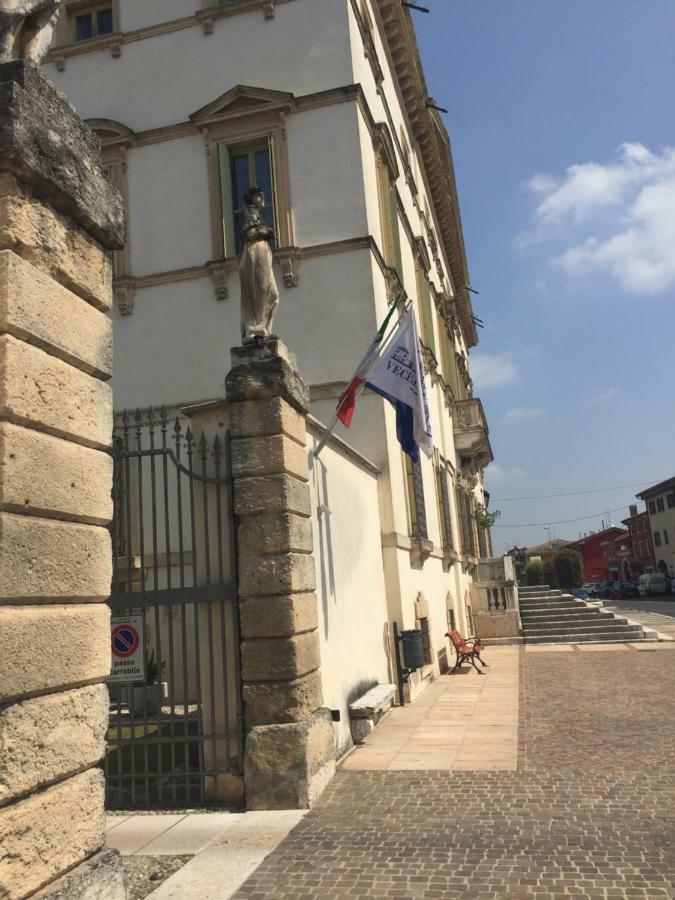 Villa Vecelli Cavriani Mozzecane Luaran gambar