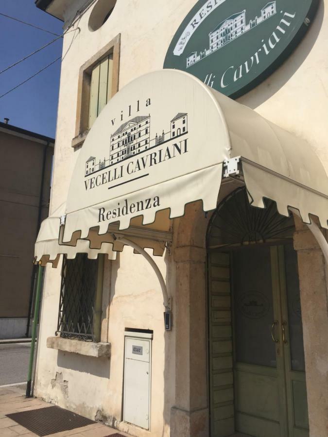 Villa Vecelli Cavriani Mozzecane Luaran gambar