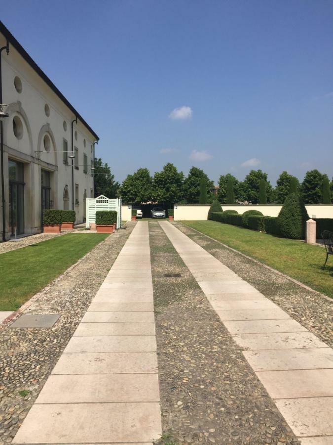Villa Vecelli Cavriani Mozzecane Luaran gambar